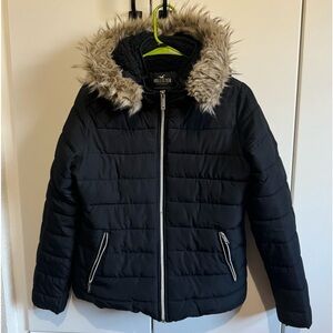 Hollister’s Puffer Collection Jacket | Small